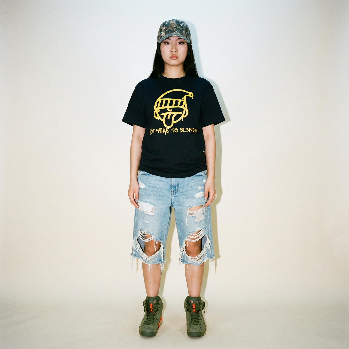 NOT HERE TO BL3ND IN Tee